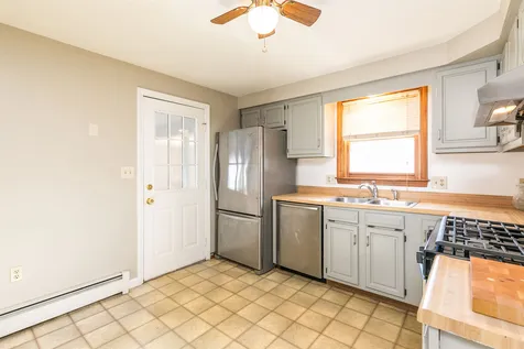 4 Bellflower Circle Concord NH 03303