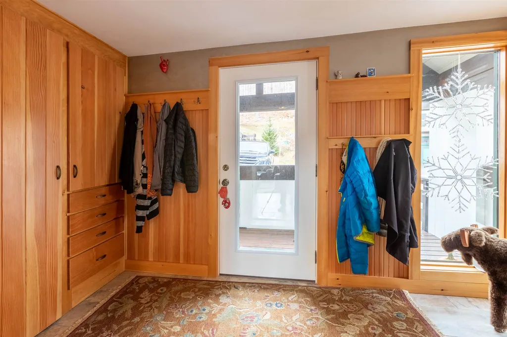 29 Flume Road Lincoln NH 03251