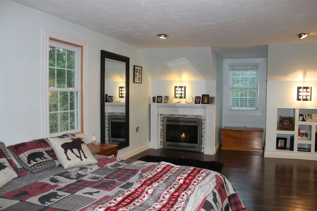 25 Bunker Lane Gilmanton NH 03237