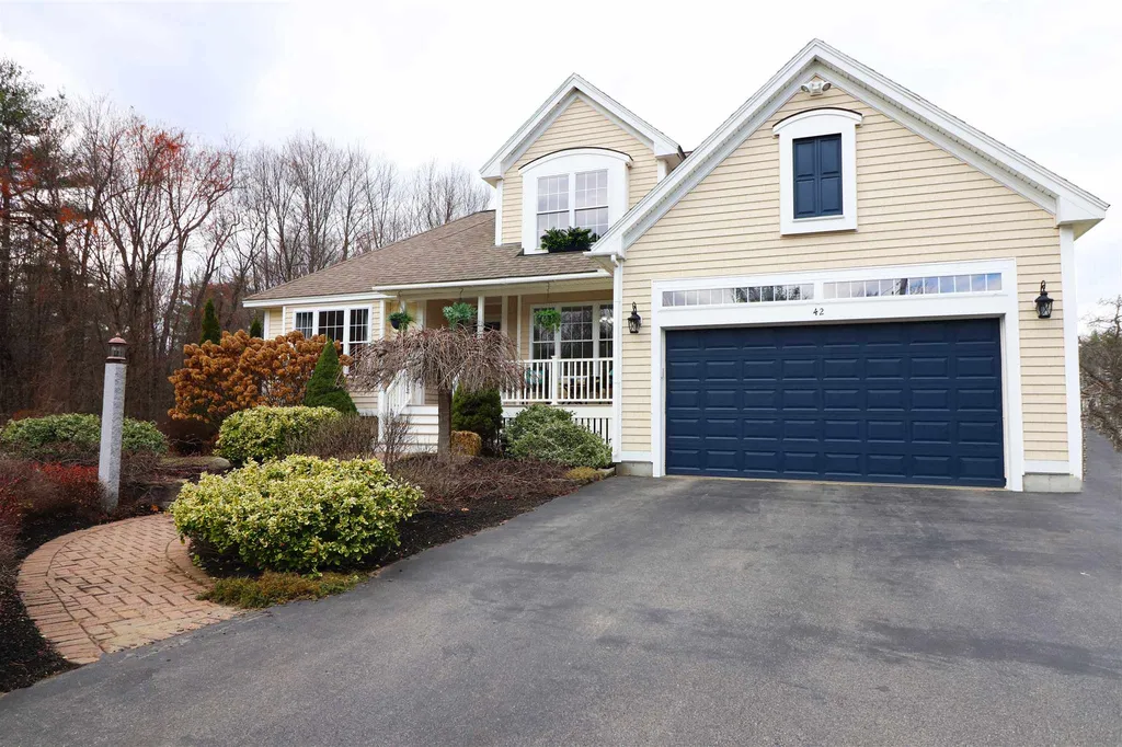 42 Tebbetts Road Rochester NH 03867