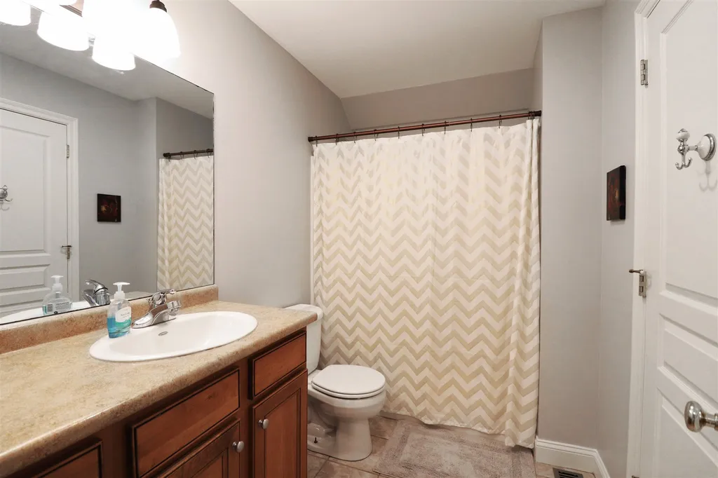 42 Tebbetts Road Rochester NH 03867