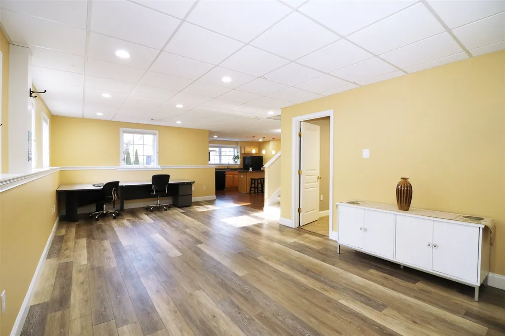 42 Tebbetts Road Rochester NH 03867