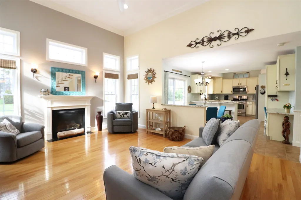 42 Tebbetts Road Rochester NH 03867