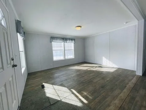 2 Pond Street Loudon NH 03307