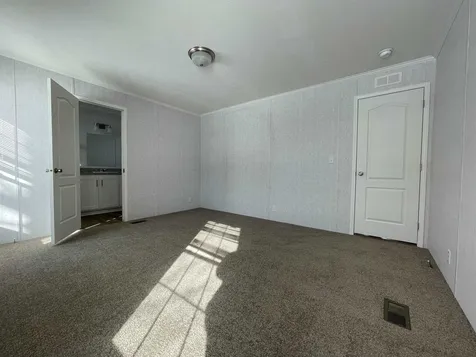 2 Pond Street Loudon NH 03307