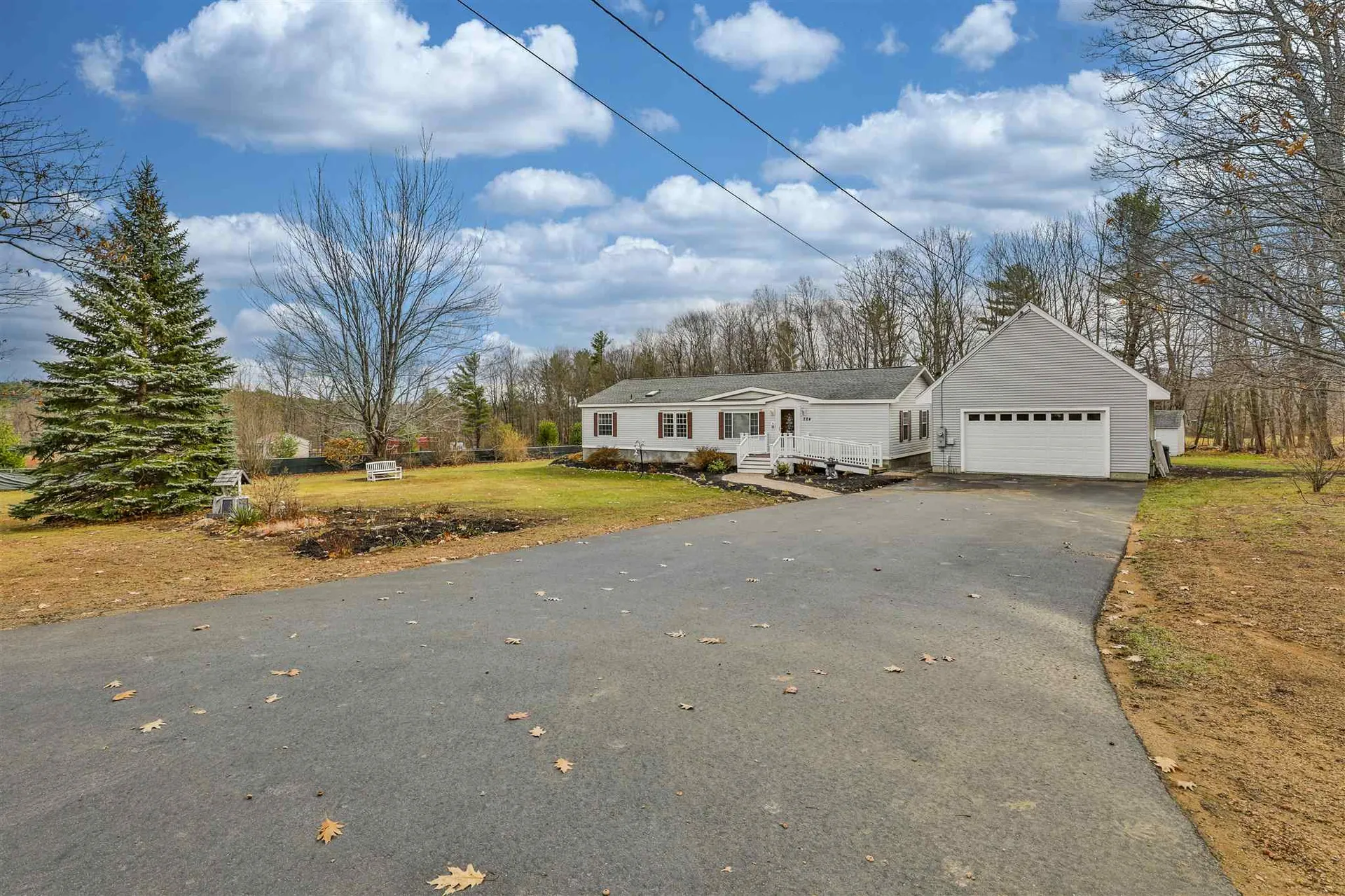 324 Nh Route 140 Gilmanton NH 03237