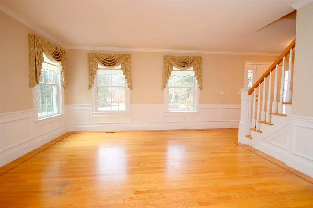 30 Reserve Place Concord NH 03301-7922
