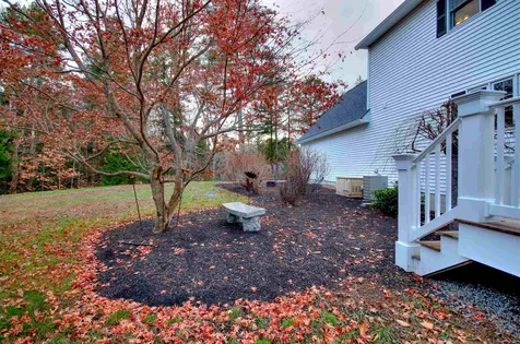 30 Reserve Place Concord NH 03301-7922