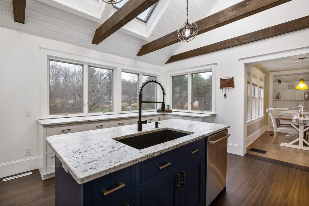 84 Packers Falls Road Newmarket NH 03857