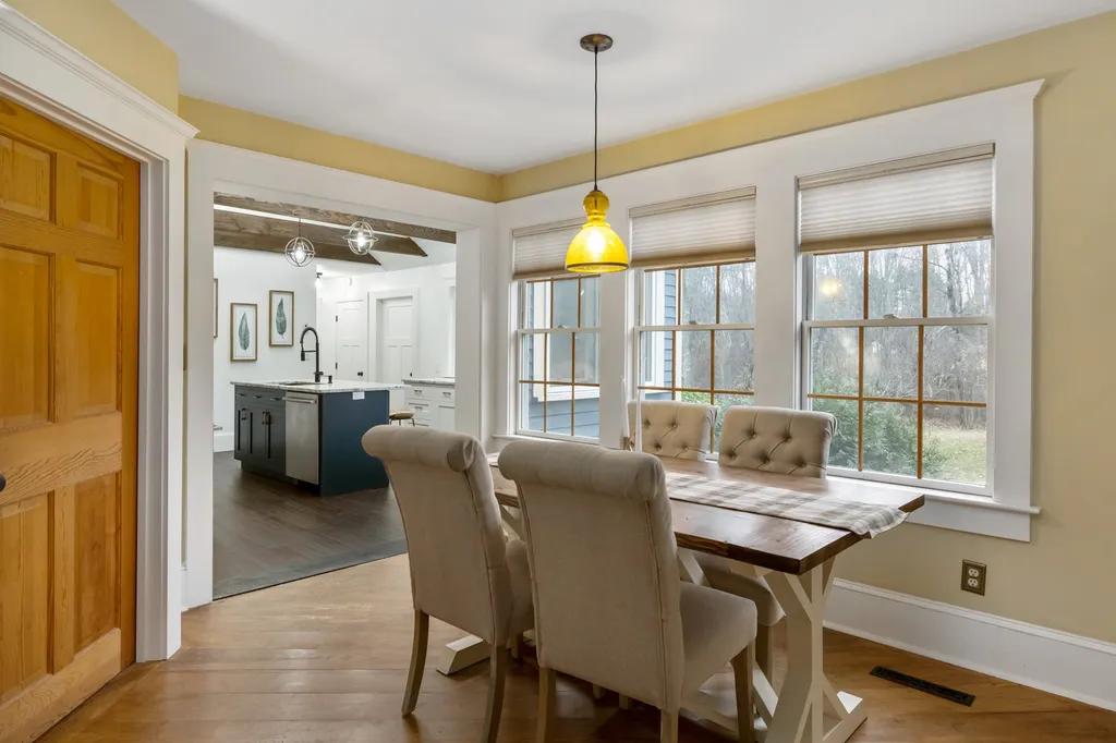 84 Packers Falls Road Newmarket NH 03857
