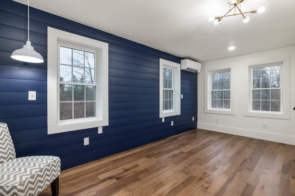 84 Packers Falls Road Newmarket NH 03857