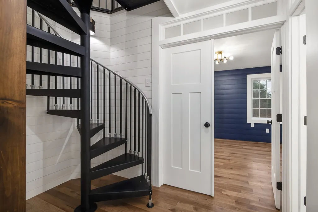 84 Packers Falls Road Newmarket NH 03857
