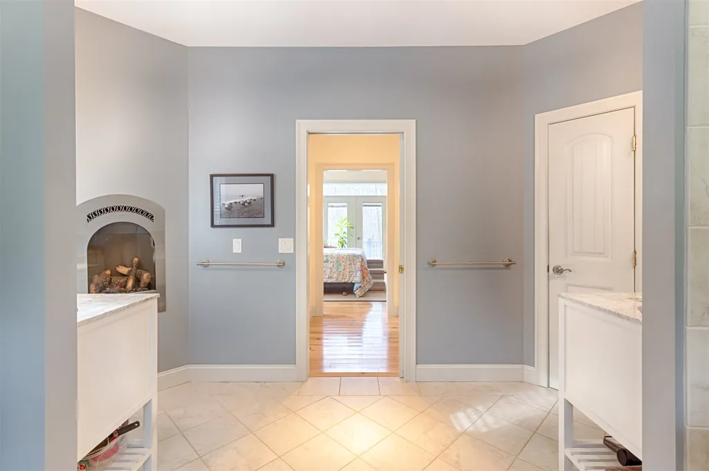5 River Heights Road Tuftonboro NH 03816