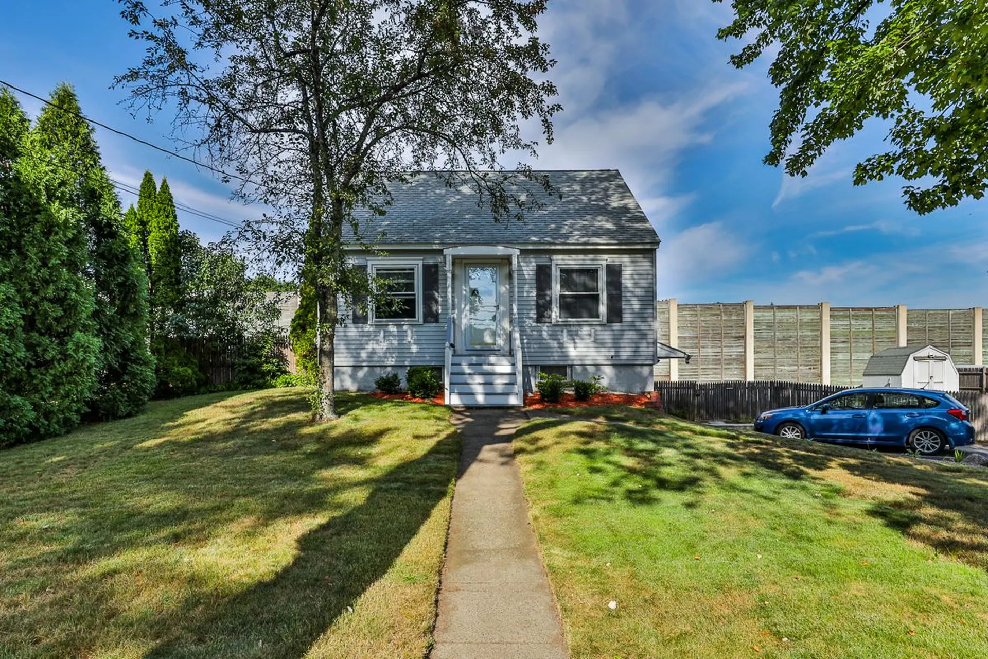 180 Waverly Street Manchester NH 03109