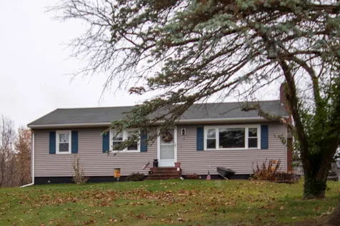 2 Orchard Lane Pelham NH 03076