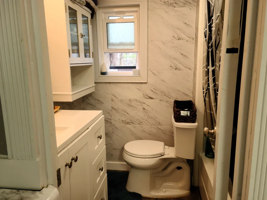 104 Ox Bow Road Hinsdale NH 03451