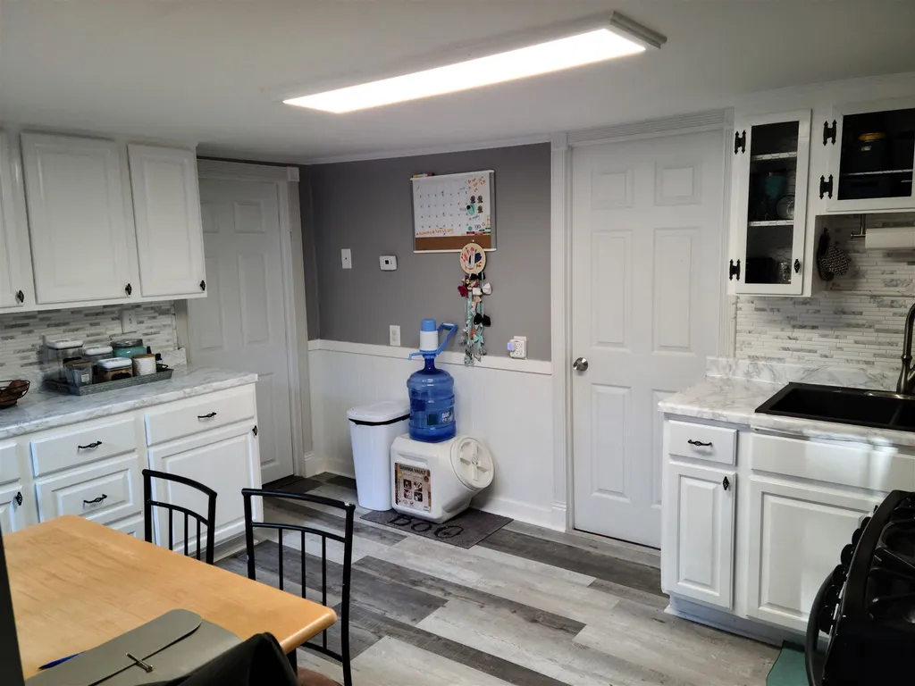 104 Ox Bow Road Hinsdale NH 03451