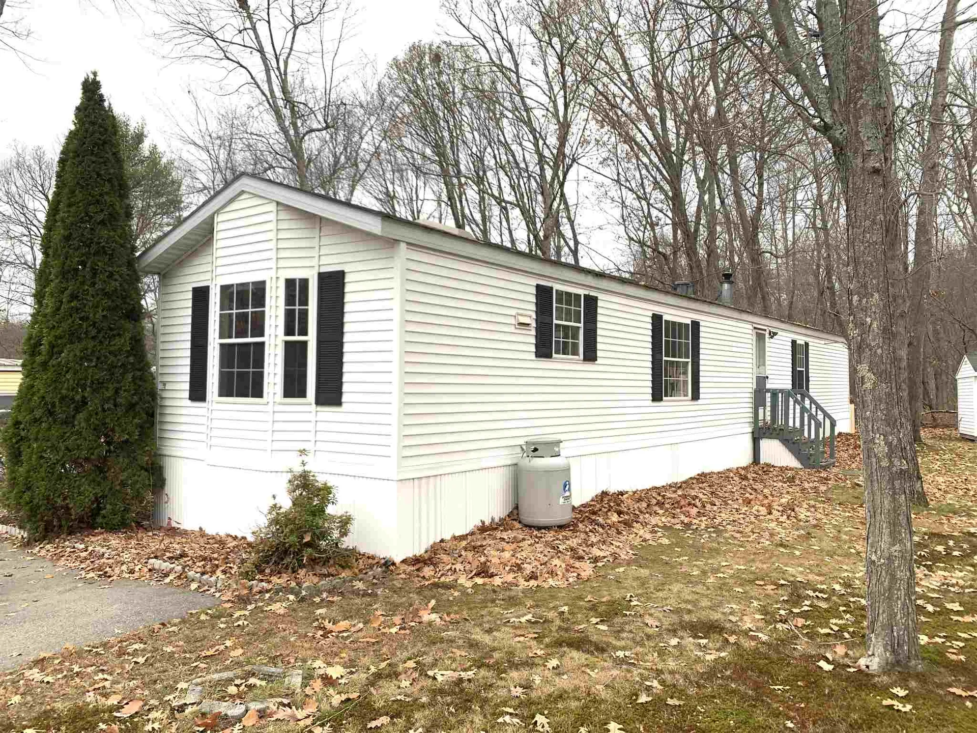 50 Colonial Village Somersworth NH 03878