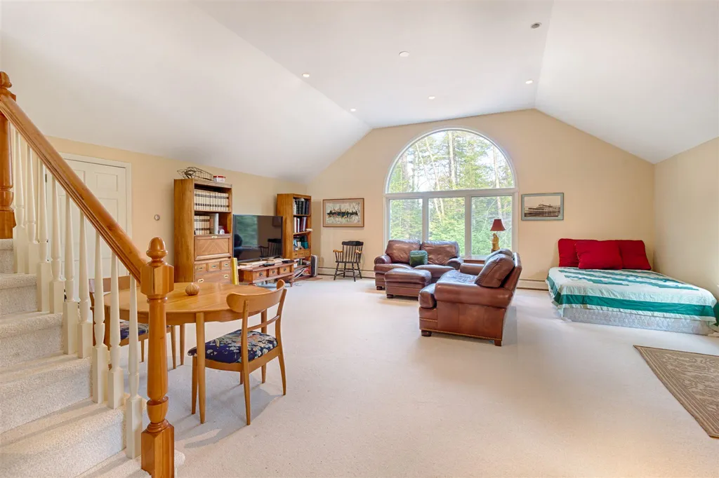 105 Hauser Estates Road Moultonborough NH 03254