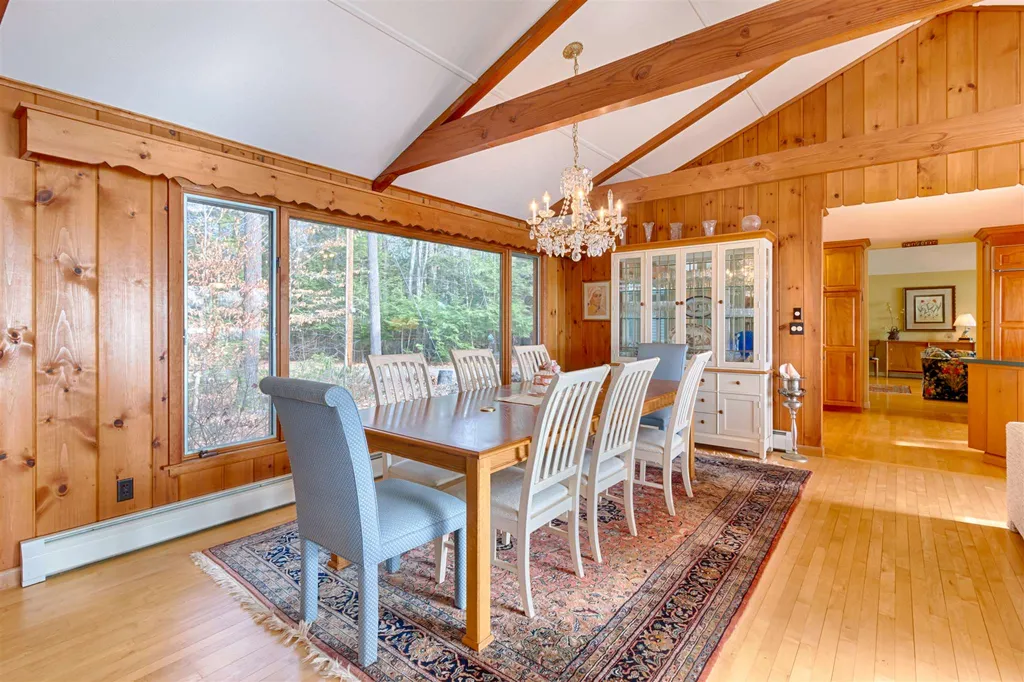 105 Hauser Estates Road Moultonborough NH 03254