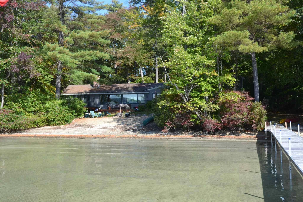 105 Hauser Estates Road Moultonborough NH 03254