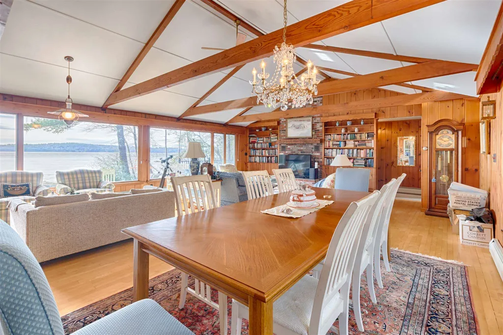 105 Hauser Estates Road Moultonborough NH 03254