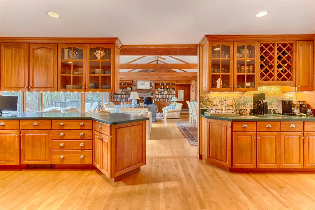 105 Hauser Estates Road Moultonborough NH 03254