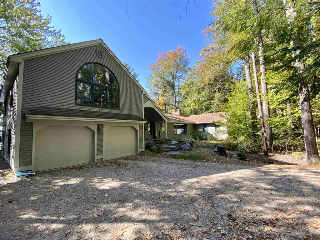 105 Hauser Estates Road Moultonborough NH 03254
