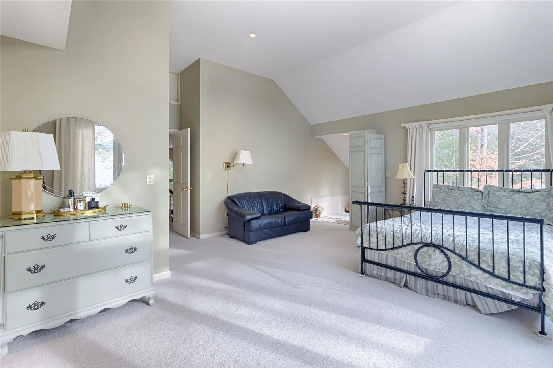 105 Hauser Estates Road Moultonborough NH 03254