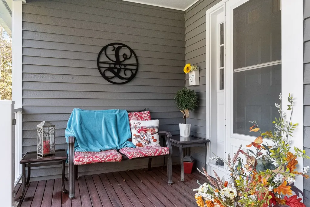 27 Boulder Drive Milford NH 03055