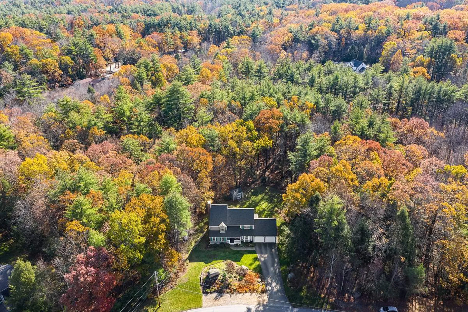 27 Boulder Drive Milford NH 03055