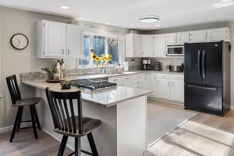 27 Boulder Drive Milford NH 03055