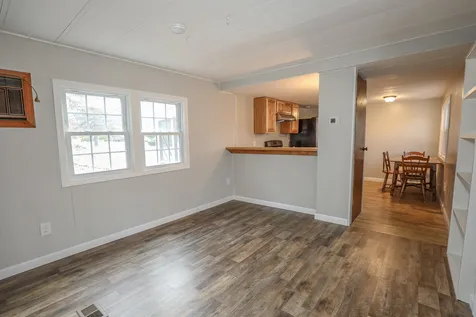 16 Greatstone Drive Nashua NH 03063