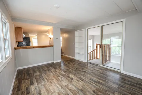 16 Greatstone Drive Nashua NH 03063