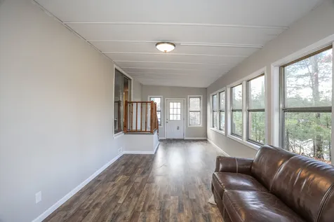 16 Greatstone Drive Nashua NH 03063