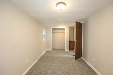 16 Greatstone Drive Nashua NH 03063