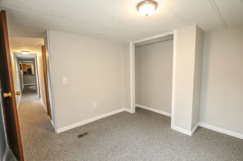 16 Greatstone Drive Nashua NH 03063