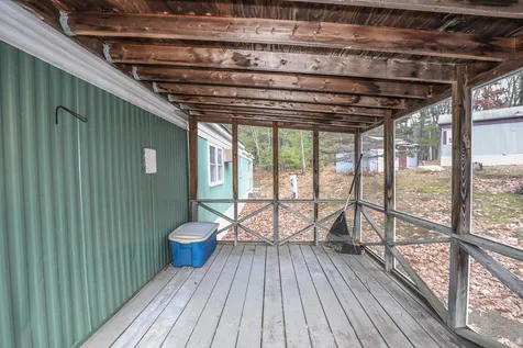 16 Greatstone Drive Nashua NH 03063