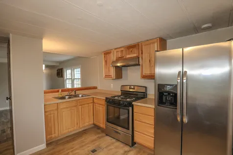 16 Greatstone Drive Nashua NH 03063