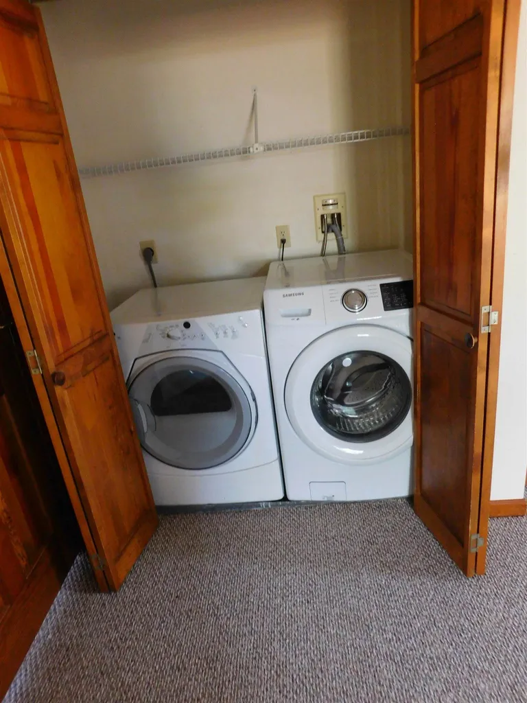 108 Portsmouth Avenue Stratham NH 03885