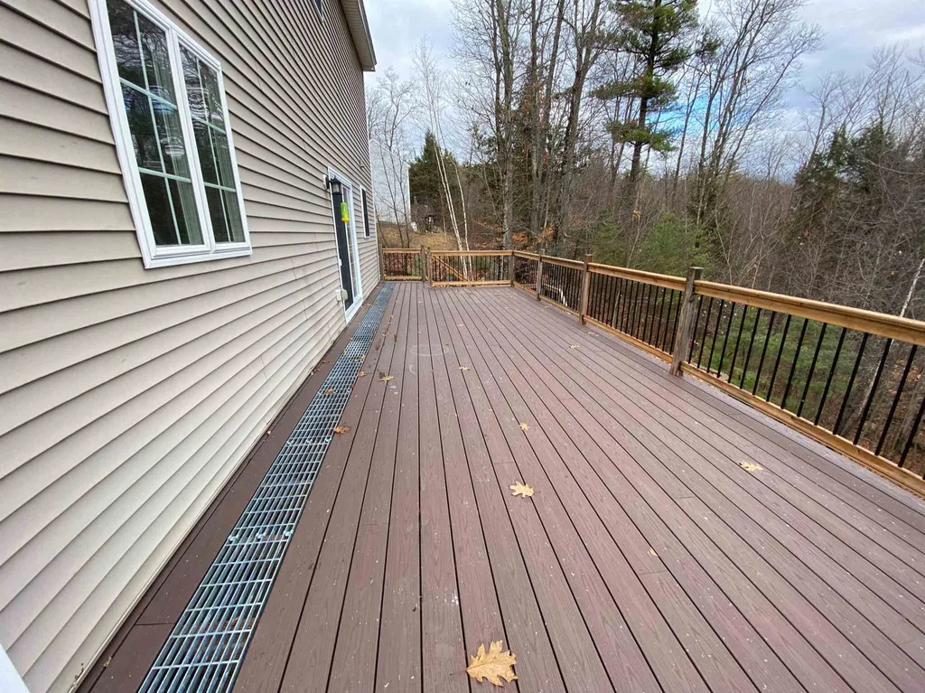 10 Kayla Lane Deering NH 03244