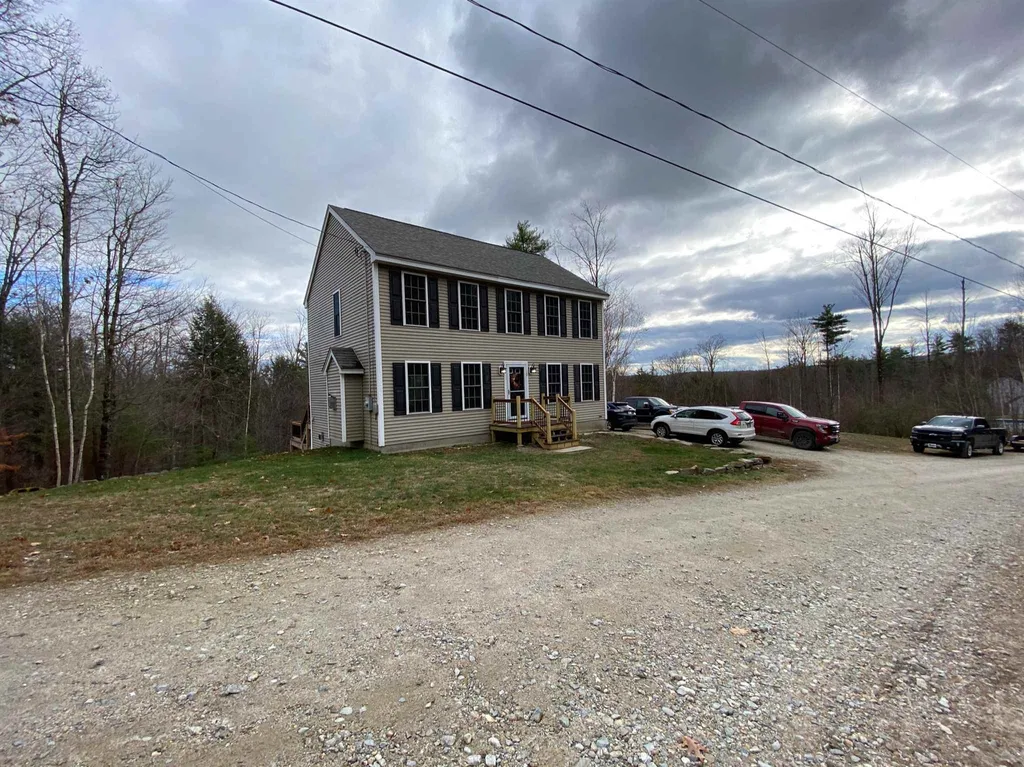 10 Kayla Lane Deering NH 03244