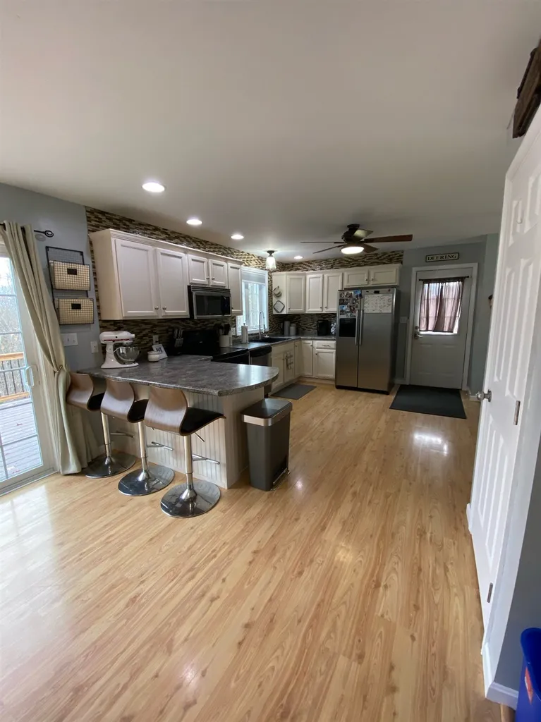 10 Kayla Lane Deering NH 03244