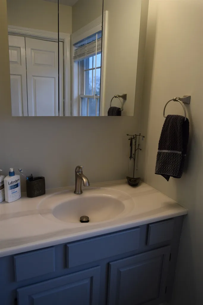 30 Twin Circle Middlebury VT 05753