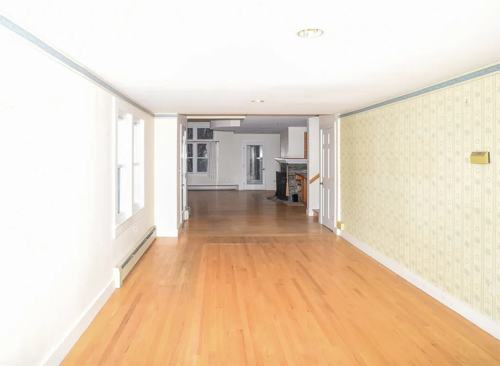 24 Worthley Road Topsham VT 05076