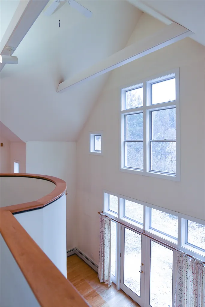 24 Worthley Road Topsham VT 05076
