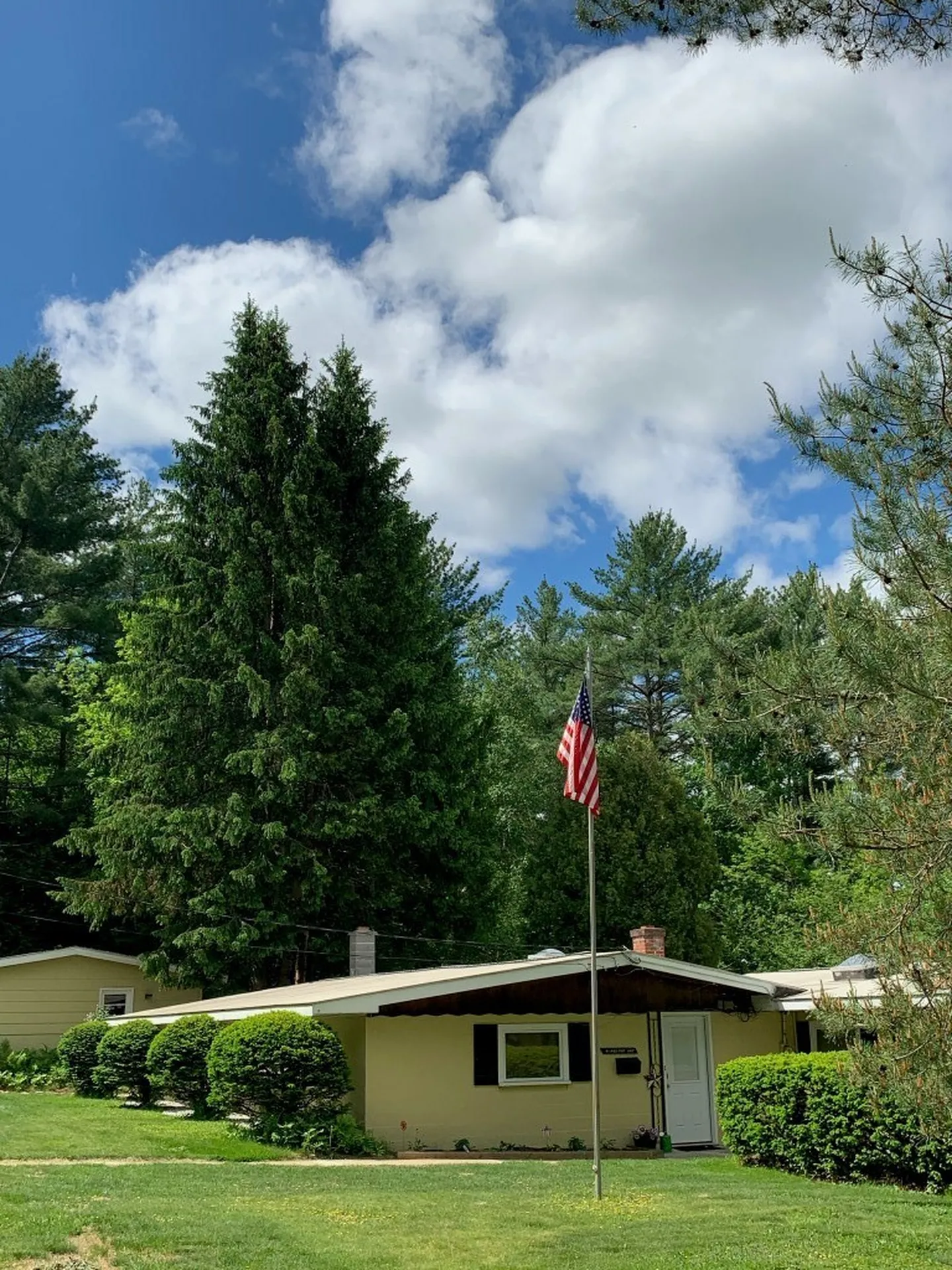 41 Hillside Avenue Keene NH 03431