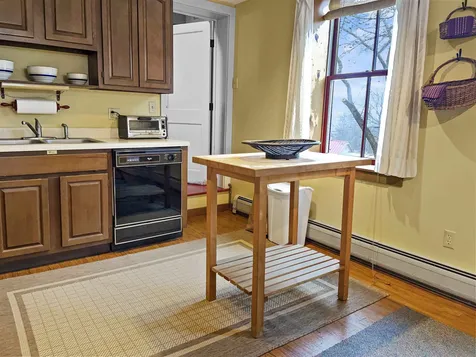 27 Lincoln Street Woodstock VT 05091