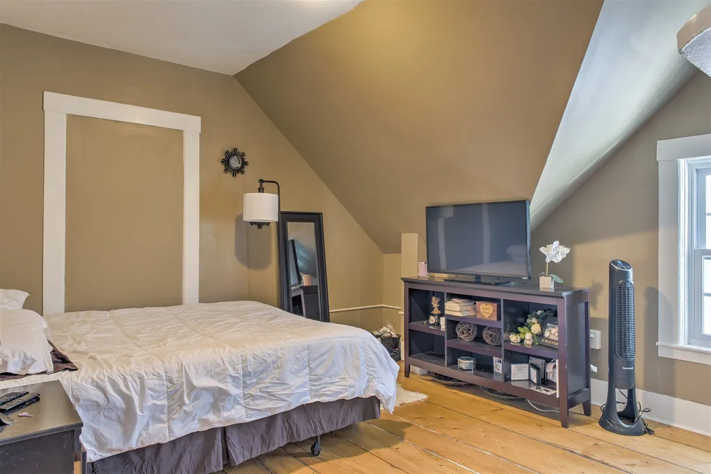 20 Appleton Street Keene NH 03431