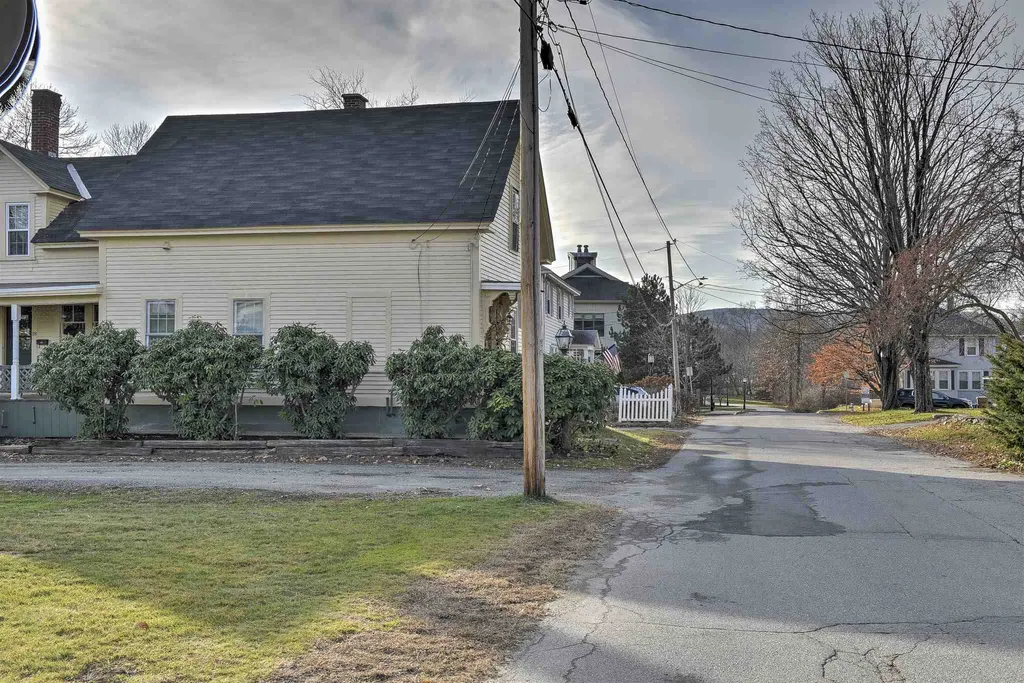 20 Appleton Street Keene NH 03431
